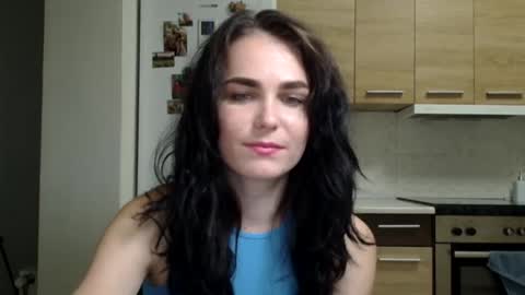 Snapshot of linda_aa chatting on September 18, 2025, 7:16 pm Linda online show from September 18, 2025, 7:16 pm