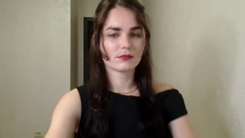 Snapshot of linda_aa chatting on September 22, 2025, 6:43 pm Linda online show from September 22, 2025, 6:43 pm