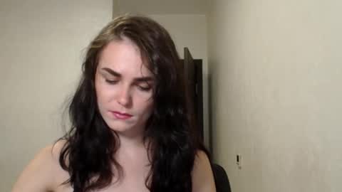 Snapshot of linda_aa chatting on September 25, 2025, 6:55 pm Linda online show from September 25, 2025, 6:55 pm