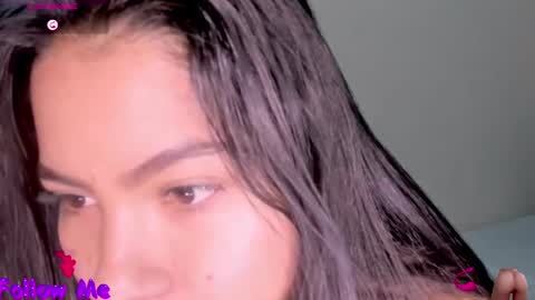 Snapshot of linda_alana chatting on January 28, 2025, 5:24 pm Alana online show from January 28, 2025, 5:24 pm