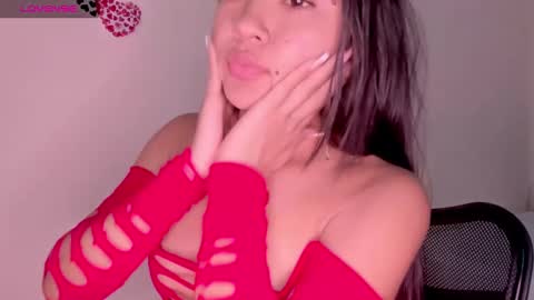 Snapshot of linda_alana chatting on January 29, 2025, 7:11 pm Alana online show from January 29, 2025, 7:11 pm