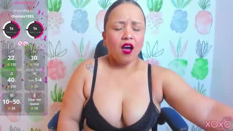 Snapshot of linda_rios_ chatting on October 21, 2025, 7:25 pm L I N D A online show from October 21, 2025, 7:25 pm