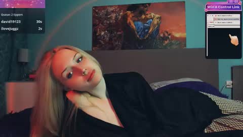 Snapshot of linda_roxy chatting on March 1, 2025, 10:53 pm Linda online show from March 1, 2025, 10:53 pm