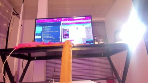 Snapshot of lindaa_miller chatting on March 4, 2025, 5:00 am linda miller online show from March 4, 2025, 5:00 am