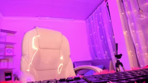 Snapshot of lindaa_miller chatting on March 11, 2025, 5:27 am linda miller online show from March 11, 2025, 5:27 am