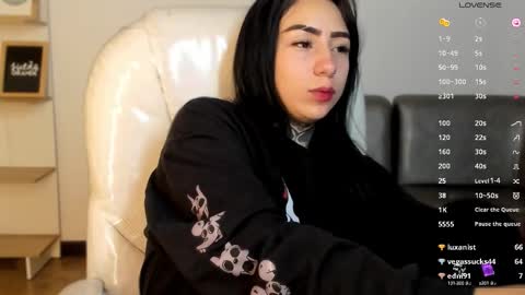 Snapshot of lindaa_miller chatting on October 11, 2025, 10:25 am linda miller online show from October 11, 2025, 10:25 am