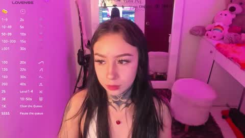 Snapshot of lindaa_miller chatting on November 9, 2025, 9:46 pm linda miller online show from November 9, 2025, 9:46 pm