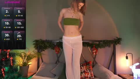 your Linda is back online show from December 17, 2024, 4:45 am