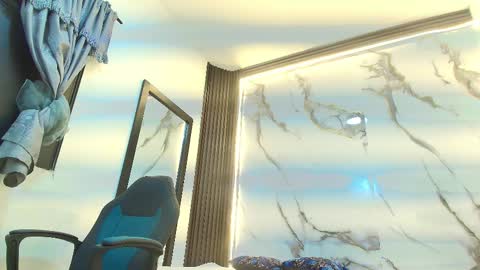  Lindsey  online show from February 1, 2026, 11:09 am