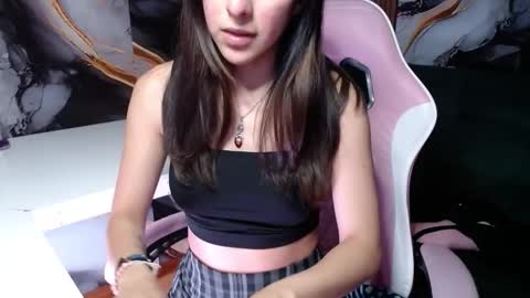 Snapshot of ling_ling24 chatting on May 20, 2026, 3:13 am ling ling24 online show from May 20, 2026, 3:13 am