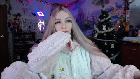 Snapshot of linlin_cuteeee chatting on January 23, 2025, 9:18 pm Lin online show from January 23, 2025, 9:18 pm