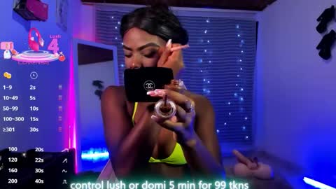 Snapshot of linsyadams chatting on November 6, 2025, 10:54 pm online show from November 6, 2025, 10:54 pm