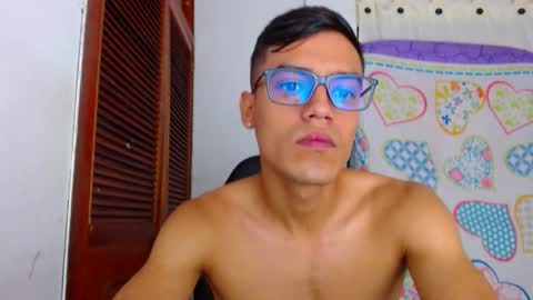 Snapshot of lion_grr chatting on December 20, 2025, 12:23 pm lion_grr online show from December 20, 2025, 12:23 pm