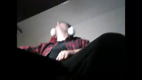 Snapshot of liongr69 chatting on February 17, 2025, 10:47 pm liongr69 online show from February 17, 2025, 10:47 pm