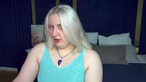 LioraArdyn online show from March 30, 2026, 5:19 am