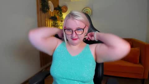 LioraArdyn online show from April 3, 2026, 5:16 am