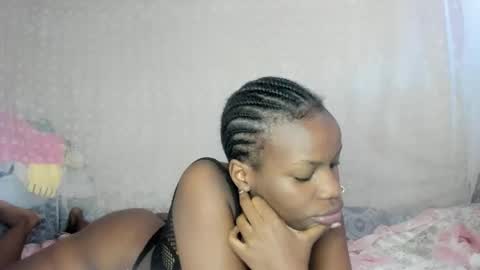 Snapshot of liorah chatting on November 18, 2025, 7:35 am liorah online show from November 18, 2025, 7:35 am