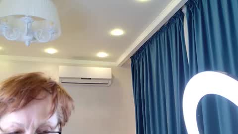 Snapshot of lioraweiss chatting on March 1, 2026, 6:59 am Liora Weiss online show from March 1, 2026, 6:59 am