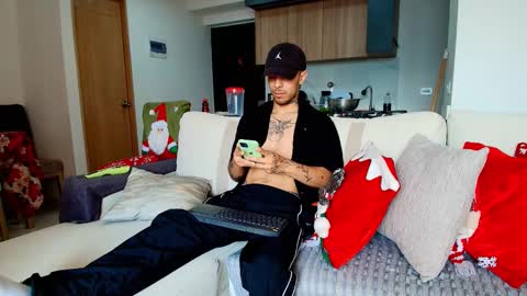 Lior Vante online show from December 17, 2025, 2:12 pm