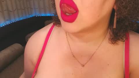 Snapshot of lipsaddiction chatting on January 26, 2025, 10:13 pm LIpsAddiction online show from January 26, 2025, 10:13 pm