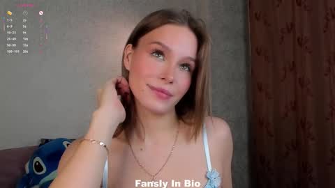 Snapshot of lipswithsweetonthem chatting on November 7, 2025, 1:16 am Lina online show from November 7, 2025, 1:16 am