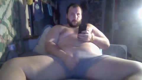 LiquidScissors online show from April 18, 2026, 2:15 am