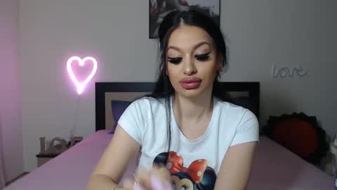 Snapshot of lisa104739 chatting on February 21, 2025, 11:43 pm Lisa online show from February 21, 2025, 11:43 pm