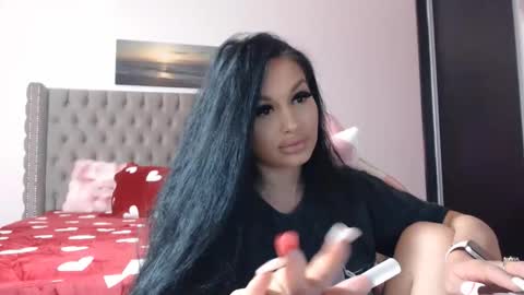 Lisa online show from December 22, 2025, 8:39 pm