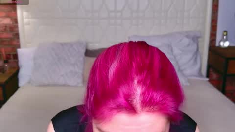 lissi online show from September 23, 2025, 6:22 pm