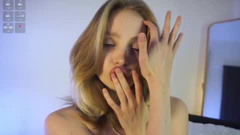 Snapshot of lisa_babymetal chatting on January 24, 2025, 5:32 pm Lisa online show from January 24, 2025, 5:32 pm