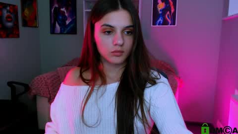 Snapshot of lisa_dark_ chatting on June 1, 2026, 9:33 am Lisa online show from June 1, 2026, 9:33 am