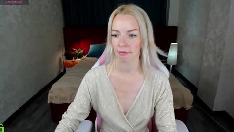 Snapshot of lisa_magnusson chatting on October 24, 2025, 12:52 am Lisa online show from October 24, 2025, 12:52 am