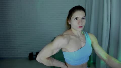 lisa online show from October 8, 2025, 11:13 pm