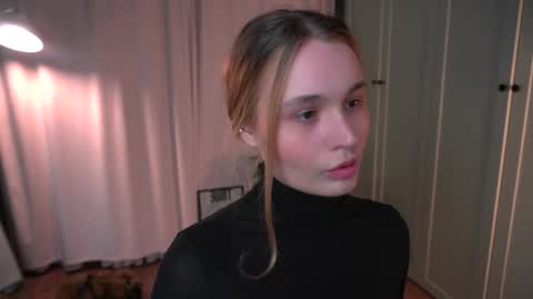 Snapshot of lisa_schiele chatting on January 18, 2026, 8:12 pm Elisabeth or Lisa online show from January 18, 2026, 8:12 pm