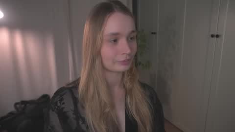 Snapshot of lisa_schiele chatting on February 8, 2026, 8:12 pm Elisabeth or Lisa online show from February 8, 2026, 8:12 pm