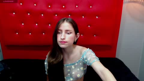 Snapshot of lisa_styleglam chatting on December 15, 2024, 12:38 pm Lisa online show from December 15, 2024, 12:38 pm