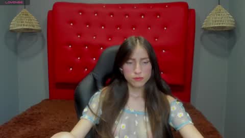 Snapshot of lisa_styleglam chatting on January 22, 2025, 6:31 am Lisa online show from January 22, 2025, 6:31 am