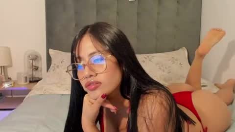 Snapshot of lisa_t08 chatting on July 15, 2026, 1:11 am Lisa Thompson online show from July 15, 2026, 1:11 am