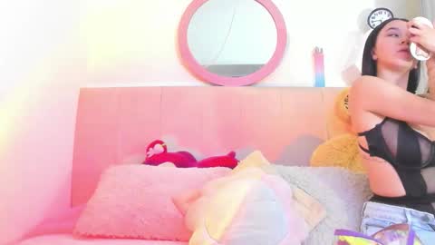 Snapshot of lisaa_a chatting on March 11, 2026, 11:22 pm Lisa online show from March 11, 2026, 11:22 pm