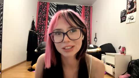 Aileen online show from May 10, 2026, 6:24 pm