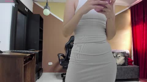Snapshot of lisagray_1 chatting on August 3, 2026, 7:39 pm Lisa Gray Independent Model online show from August 3, 2026, 7:39 pm