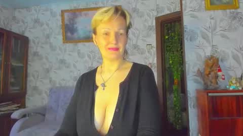 Snapshot of lisasimsx chatting on February 22, 2026, 2:48 pm Lisasimsxs online show from February 22, 2026, 2:48 pm