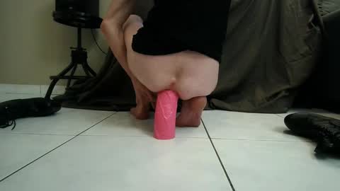 Lisa online show from September 29, 2025, 5:45 am