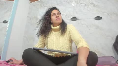 Lisa online show from March 12, 2025, 3:02 am