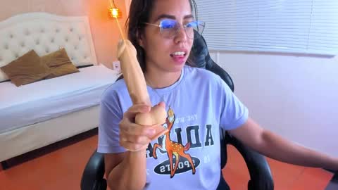 Snapshot of lissa_jhonsoon chatting on March 10, 2025, 3:23 am L I S S A online show from March 10, 2025, 3:23 am