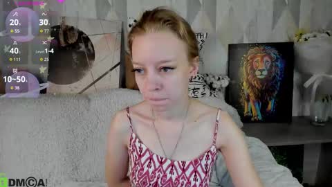 Snapshot of lissa_kitsune chatting on September 23, 2025, 7:44 am Lissa online show from September 23, 2025, 7:44 am