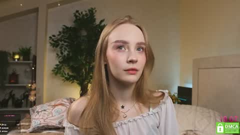 Snapshot of lissa_meooow chatting on July 18, 2026, 12:20 pm your Liza again. Next stream Dec. 1 at 2 or 3 GMT online show from July 18, 2026, 12:20 pm