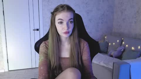 Lissa online show from May 17, 2026, 8:23 am
