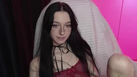 lissaelison online show from November 15, 2025, 10:48 pm