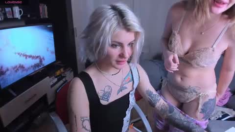 Snapshot of lissakss chatting on February 12, 2025, 12:33 pm Lissa online show from February 12, 2025, 12:33 pm